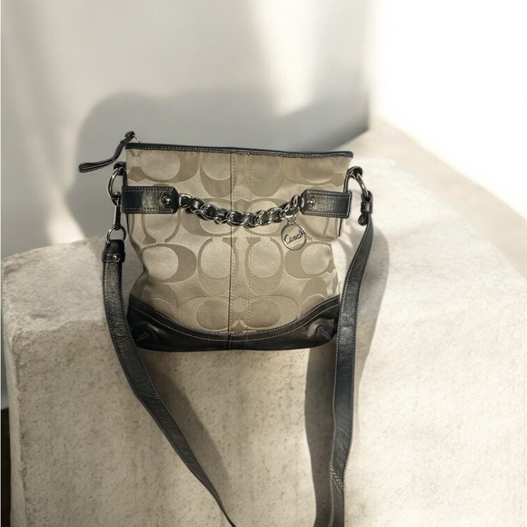 Coach Handbags - COACH OPTIC CHAIN SIGNATURE BAG LOGO EMBOSSED Women's Bag